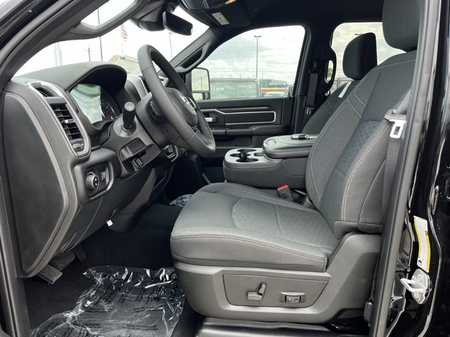 2025 Ram 2500 Lone Star photo 14