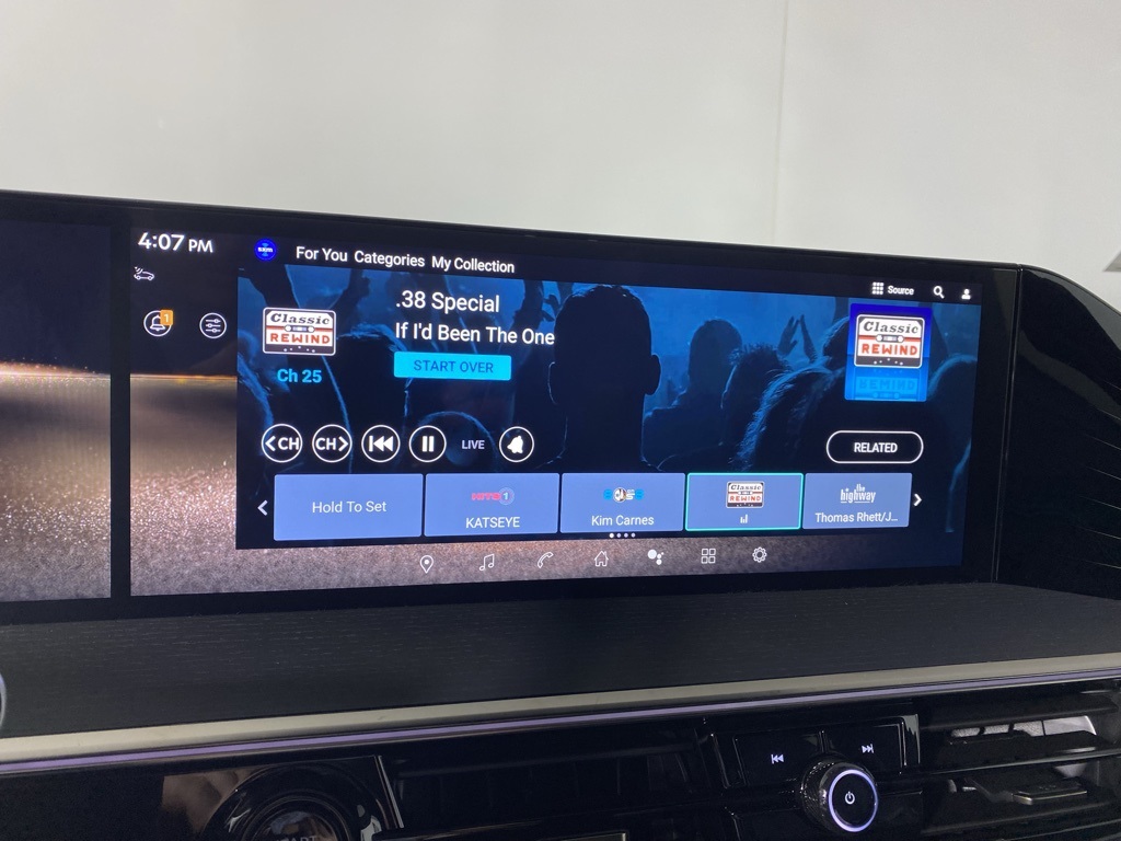2026 Infiniti QX80 Sensory photo 14