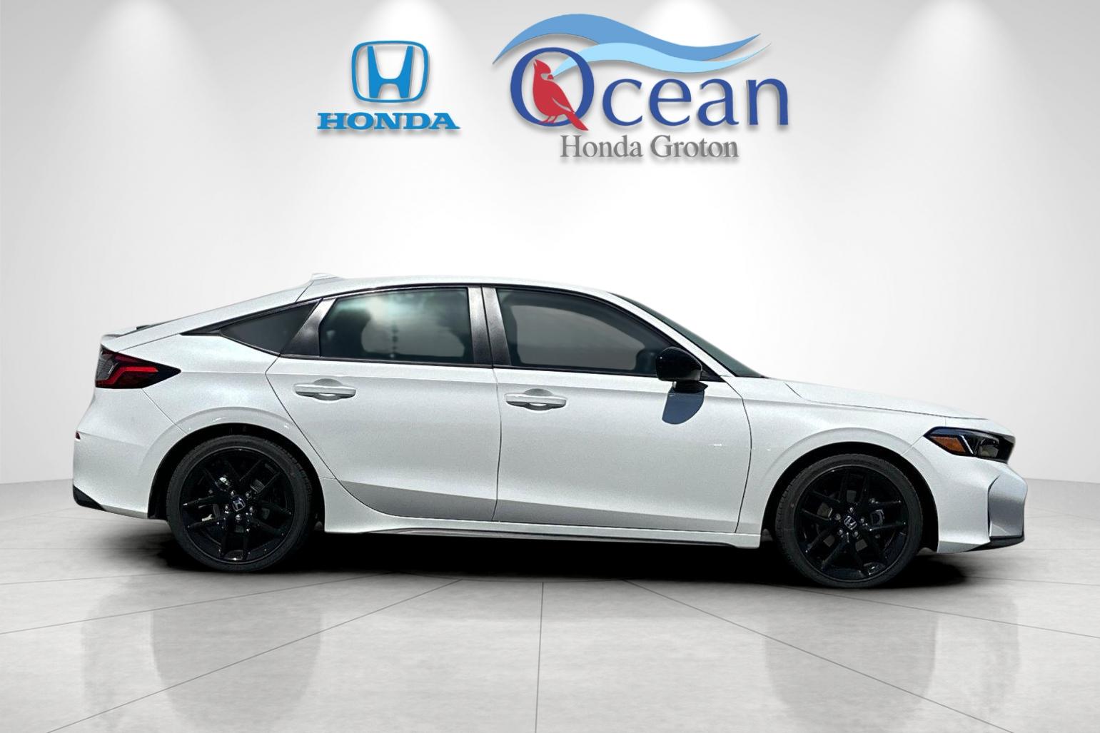 2026 Honda Civic Hatchback Sport photo 4