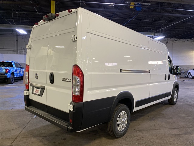 2024 Ram ProMaster 3500 photo 9