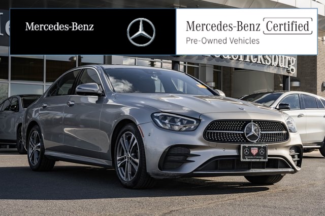 2022 Mercedes-Benz E-Class E350's photo