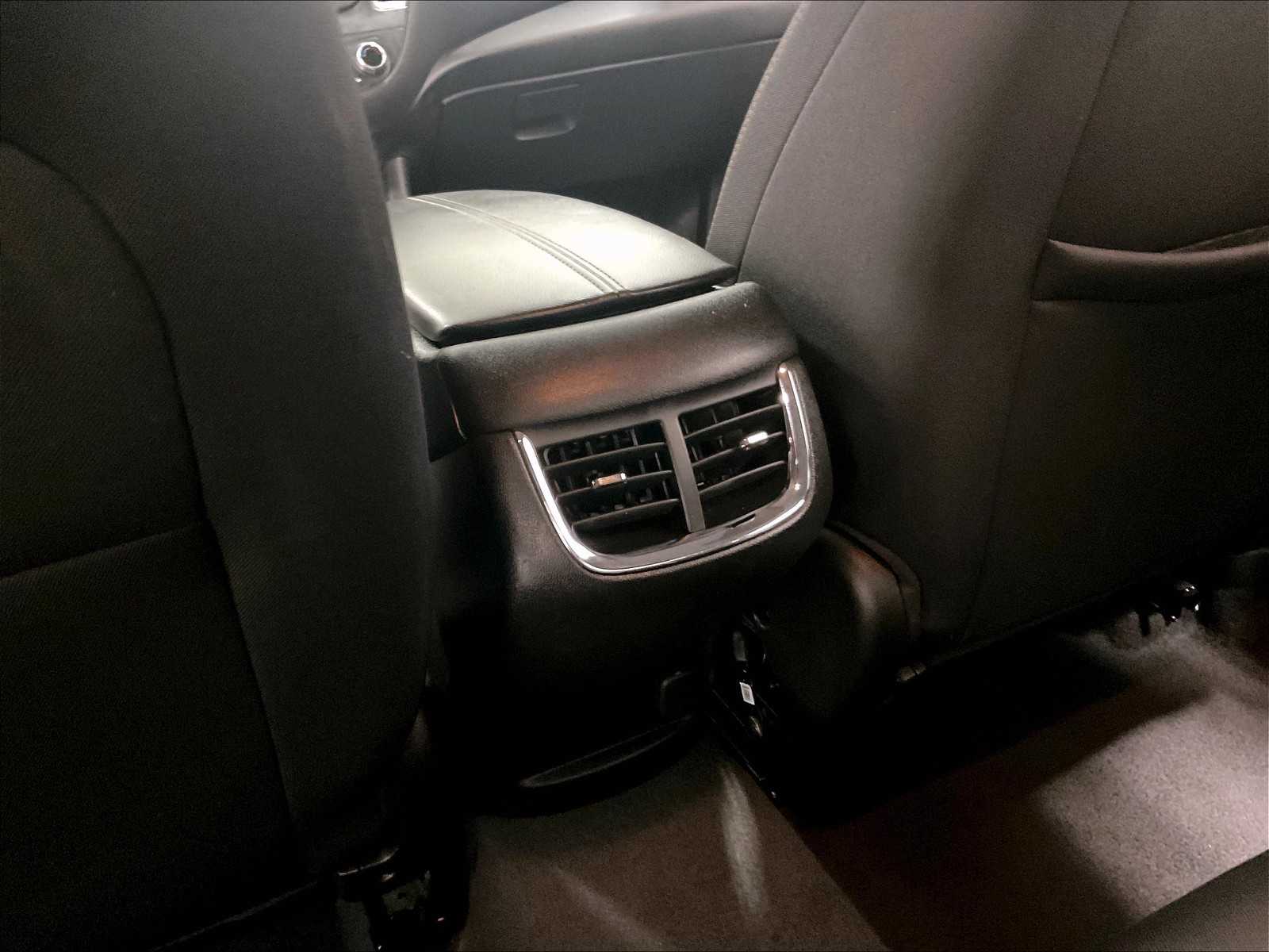 2024 Chevrolet Malibu 1LT photo 24
