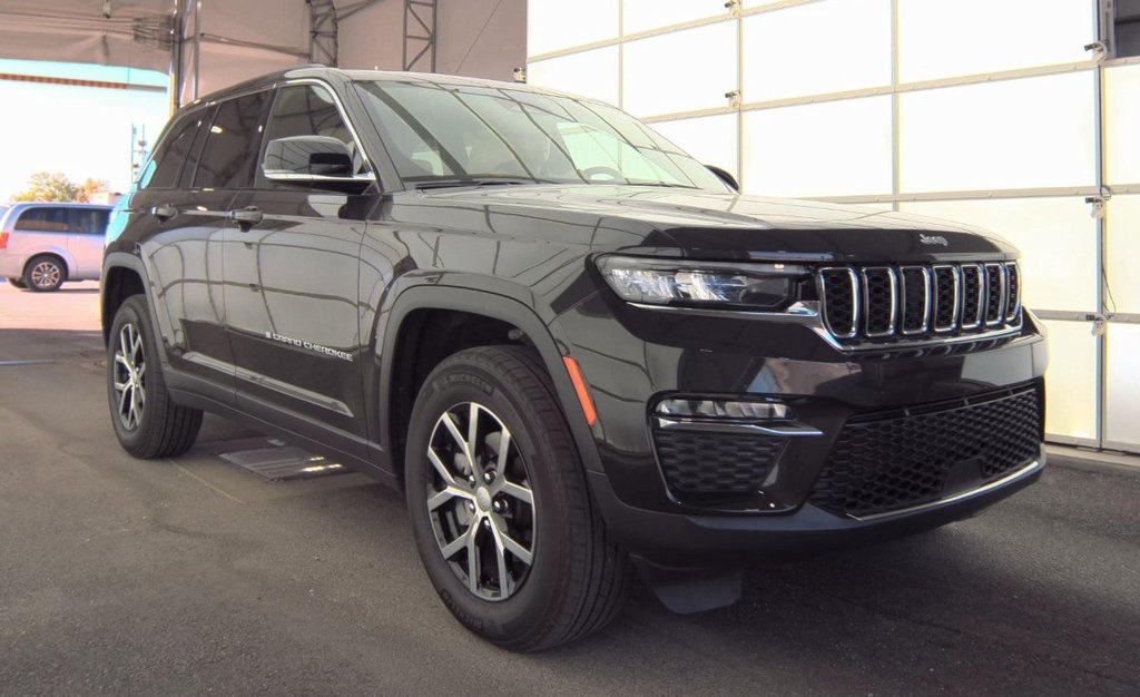 2024 Jeep Grand Cherokee Limited photo 4