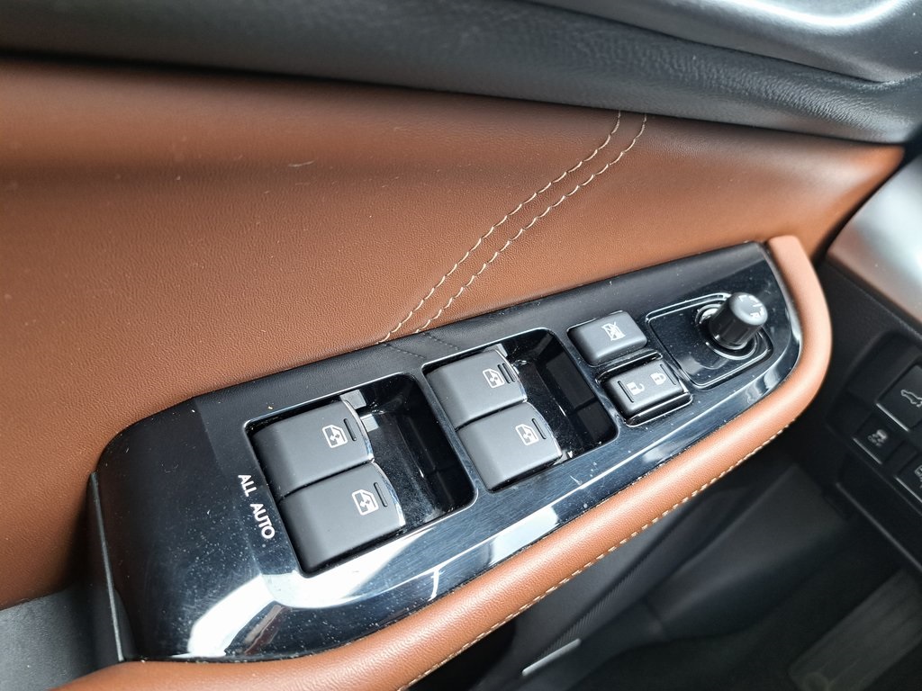 2018 Subaru Outback 2.5i photo 25