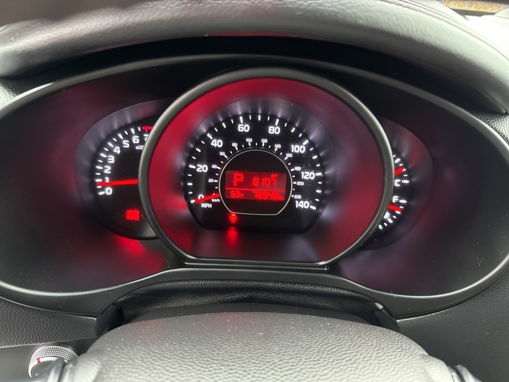 2014 Kia Soul Exclaim photo 35