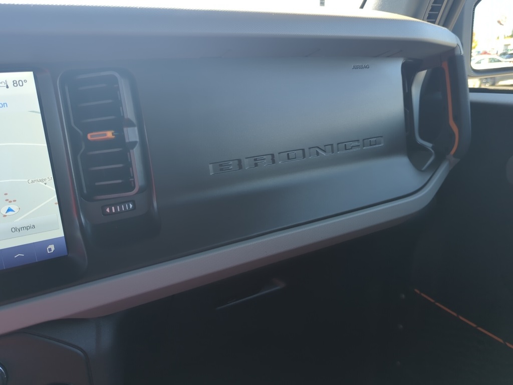 2022 Ford Bronco Badlands photo 13
