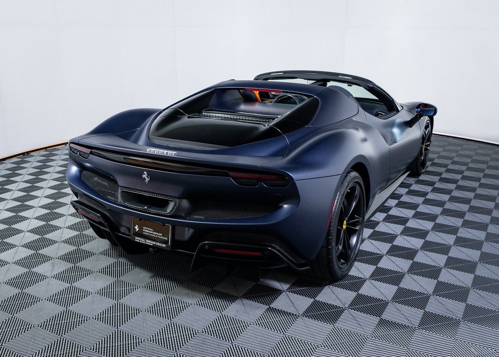 2024 Ferrari 296 GTS photo 18