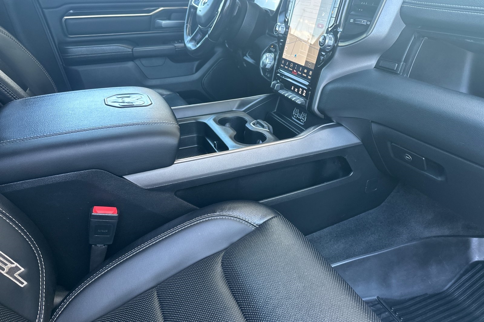 2022 Ram 1500 Rebel photo 15