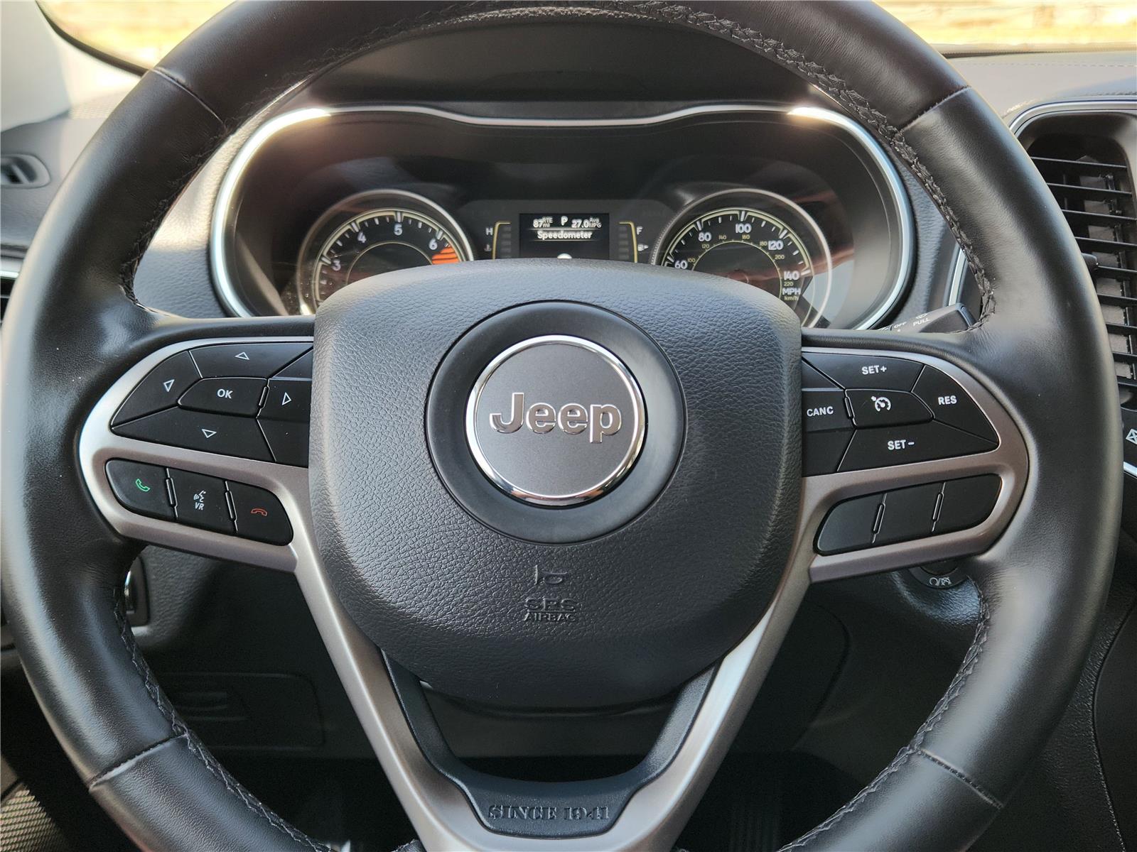 2019 Jeep Cherokee Latitude photo 15