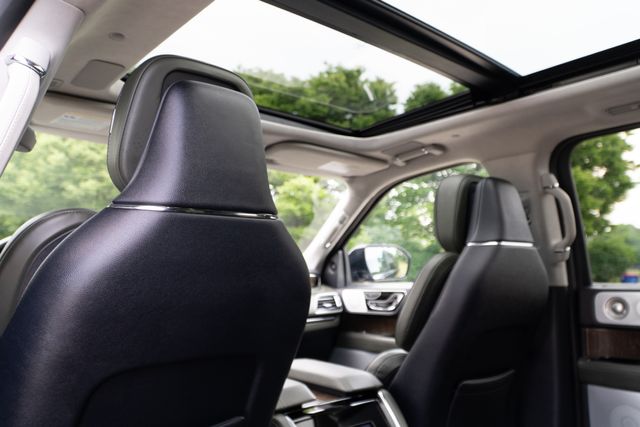 2023 Lincoln Navigator Black Label photo 26