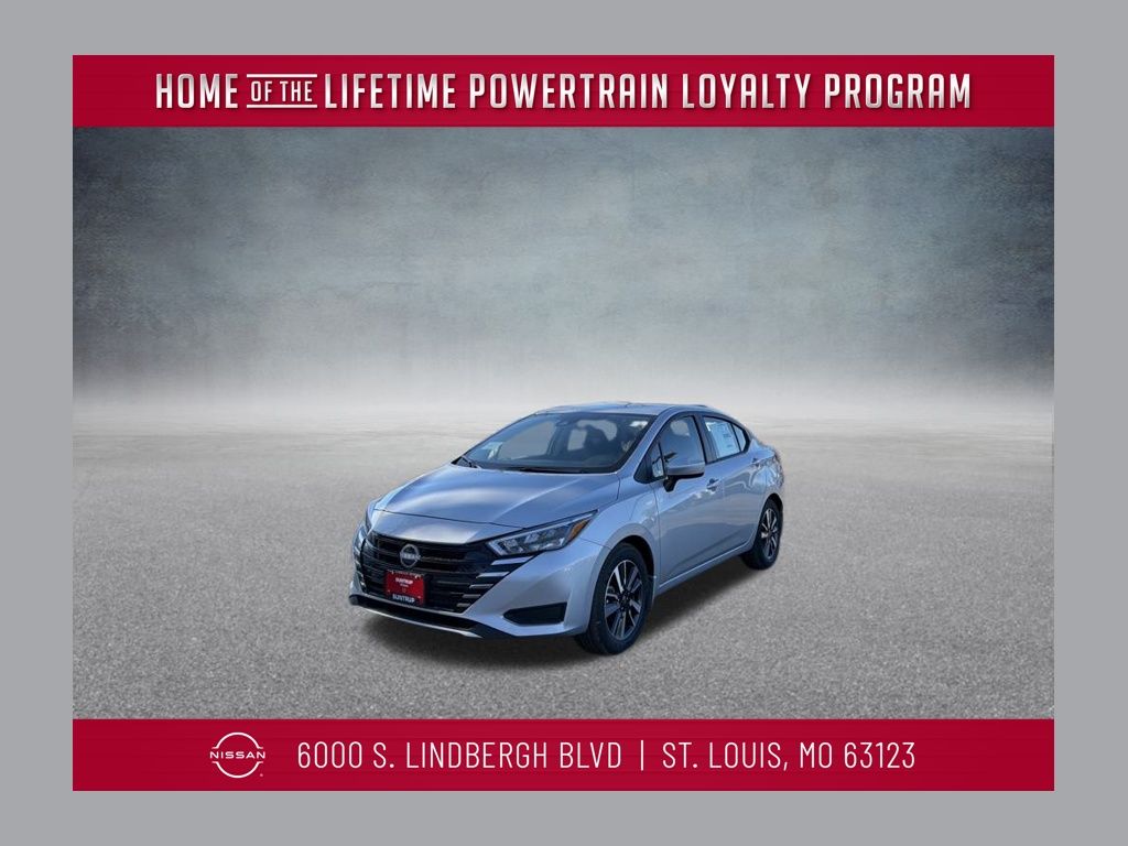 2025 Nissan Versa SV's photo