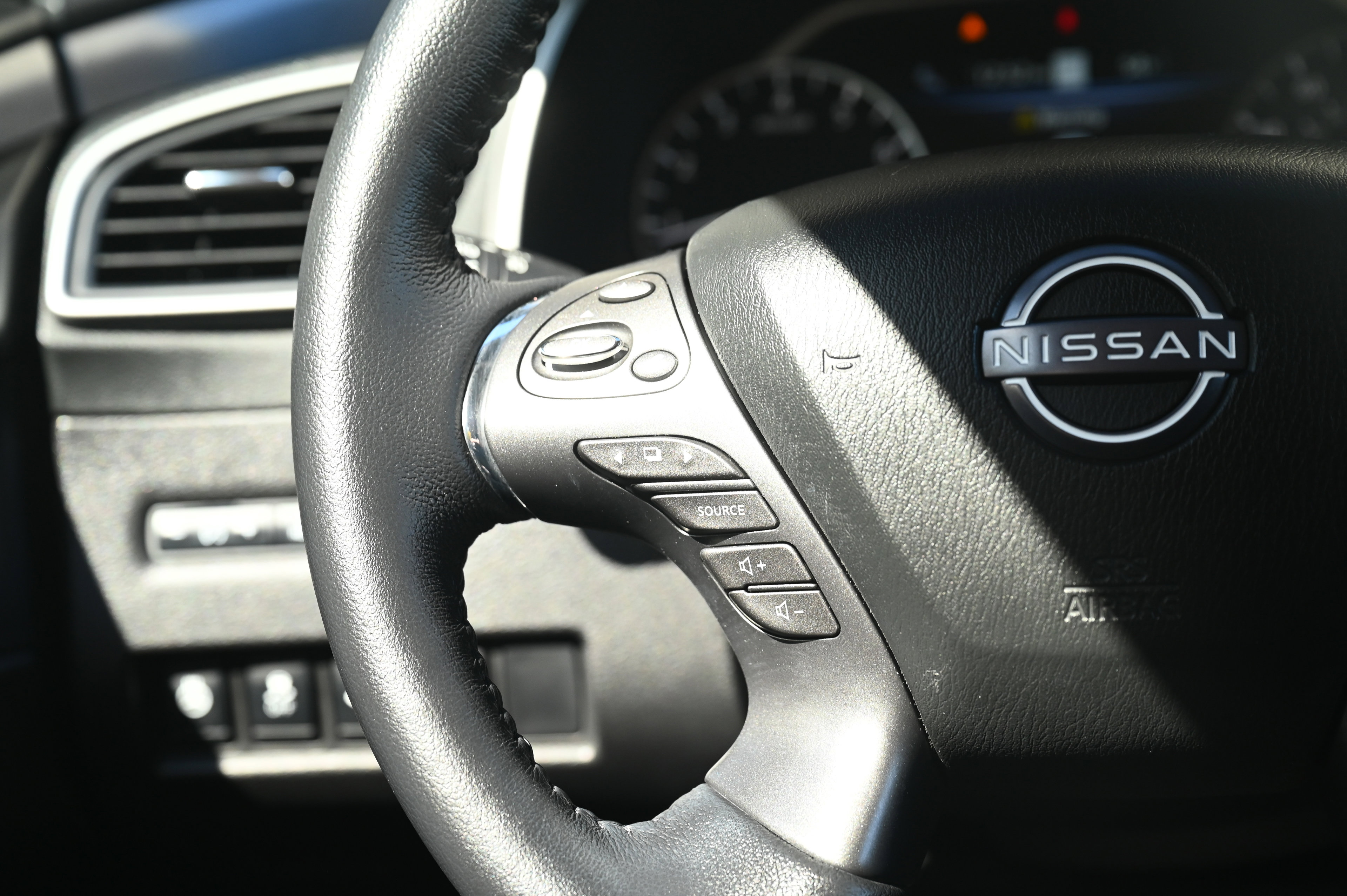 2024 Nissan Murano SL photo 32