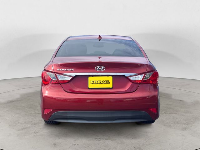 2014 Hyundai Sonata GLS photo 4