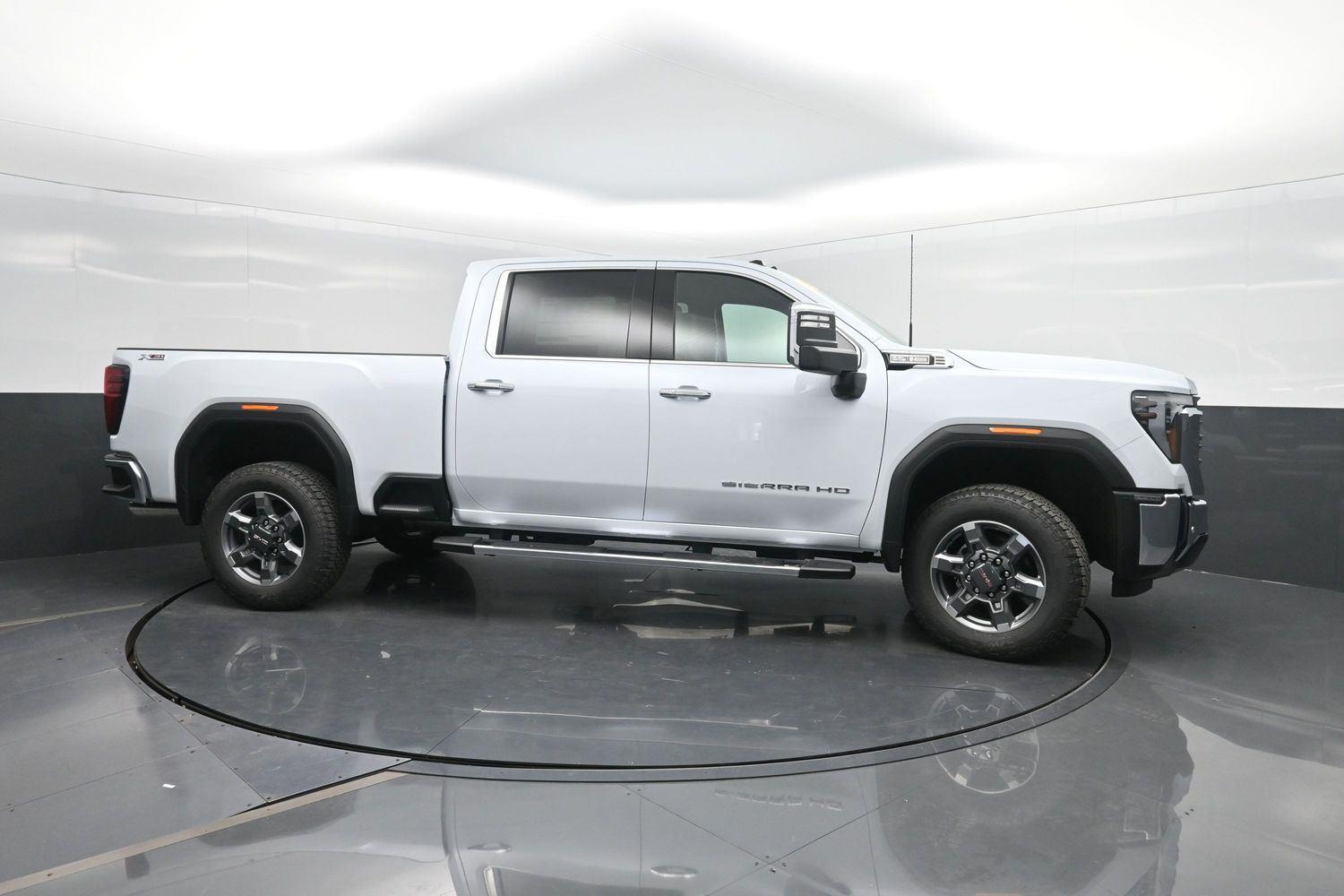 2026 Gmc Sierra 2500 HD SLT photo 3