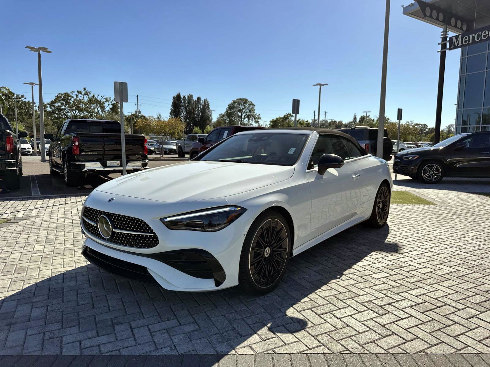 2026 Mercedes Benz CLE 300 4MATIC Cabriolet photo 4