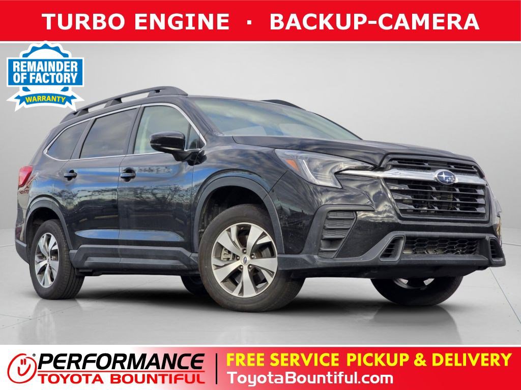 2024 Subaru Ascent Premium's photo