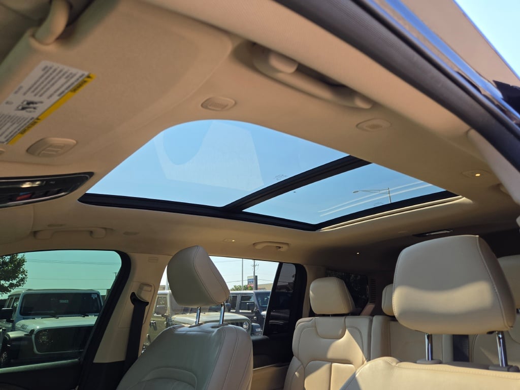 2021 Jeep Grand Cherokee Limited photo 24