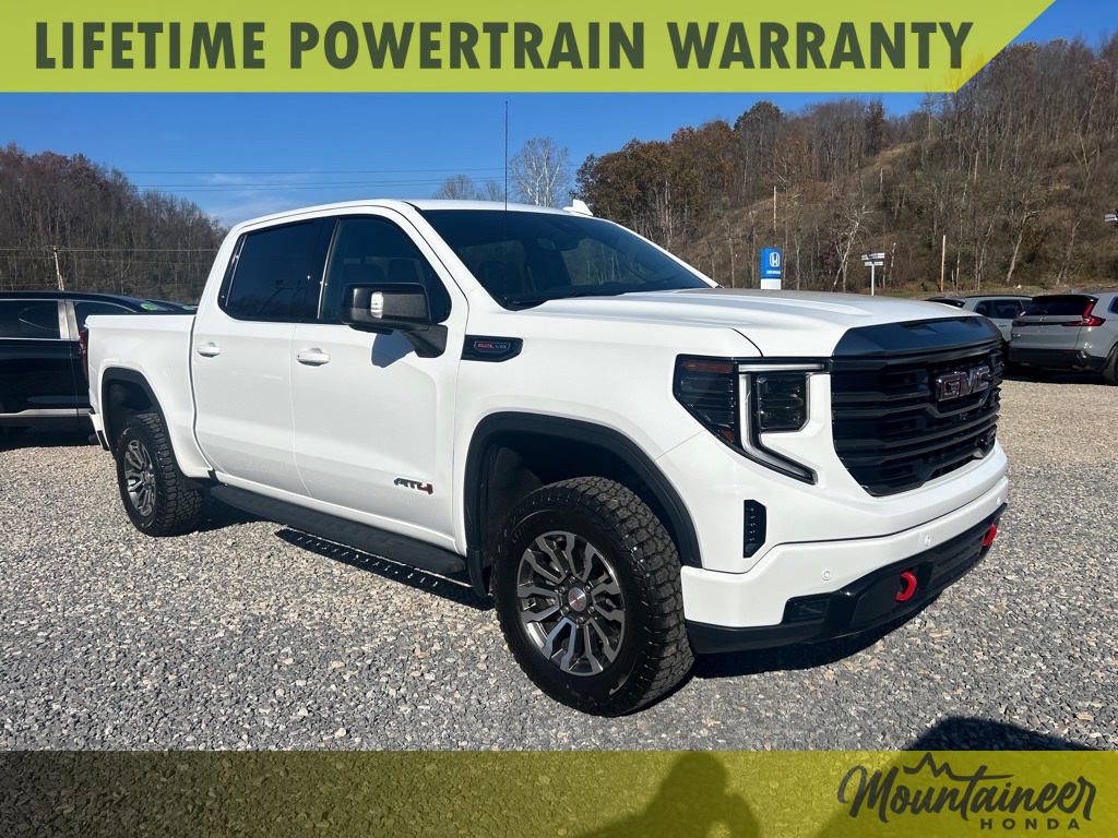 2022 GMC Sierra 1500 AT4's photo