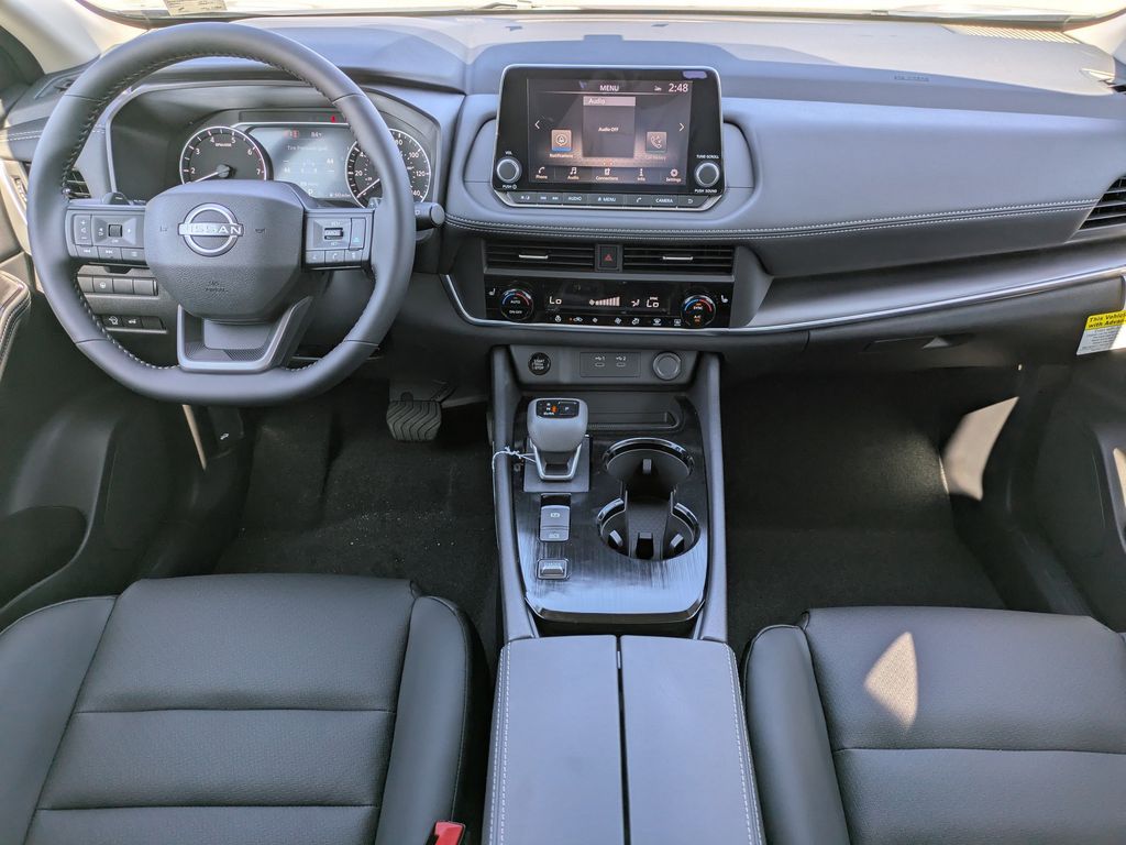 2026 Nissan Rogue SV photo 12