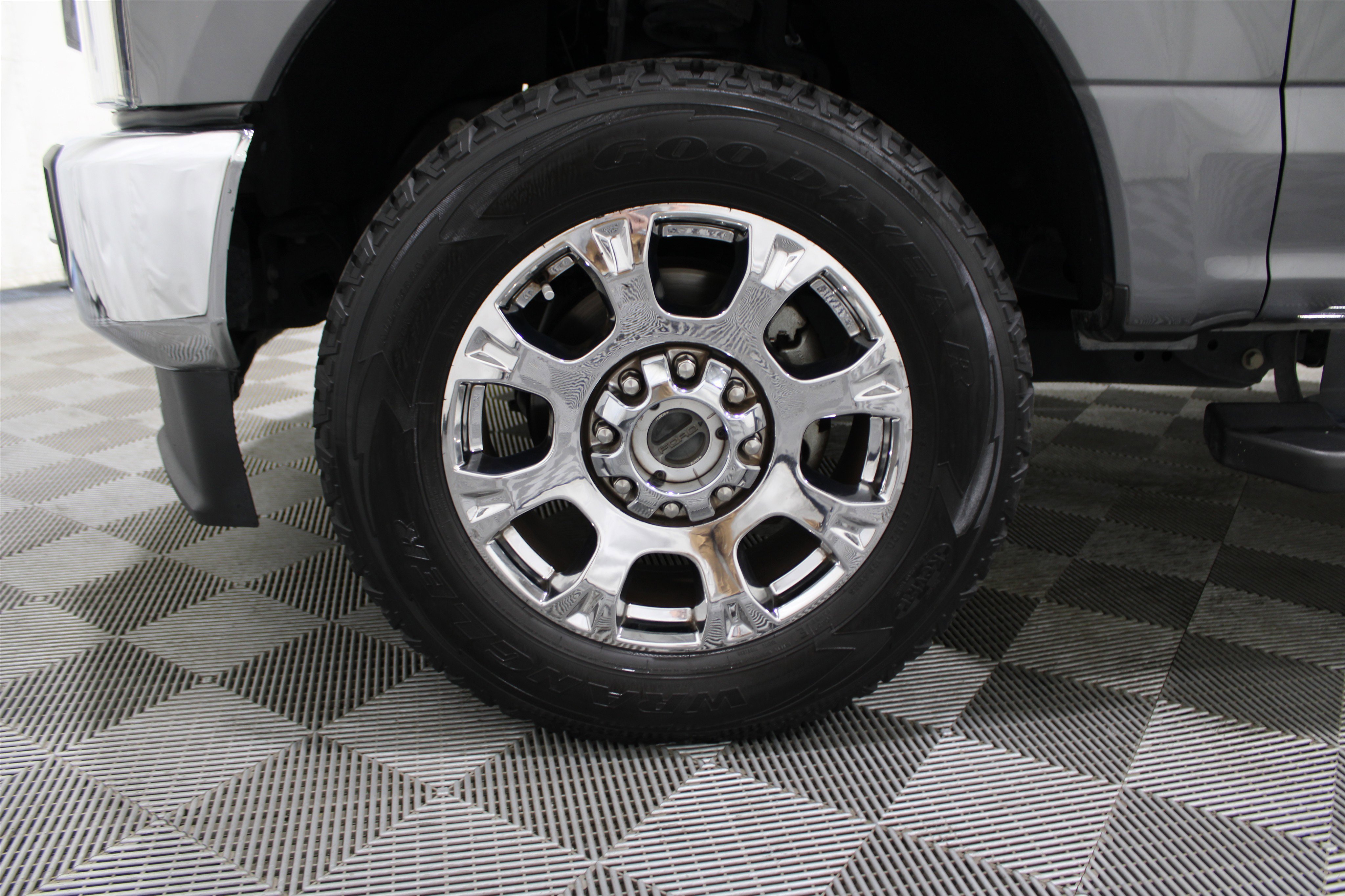 2022 Ford F-250 Lariat photo 25