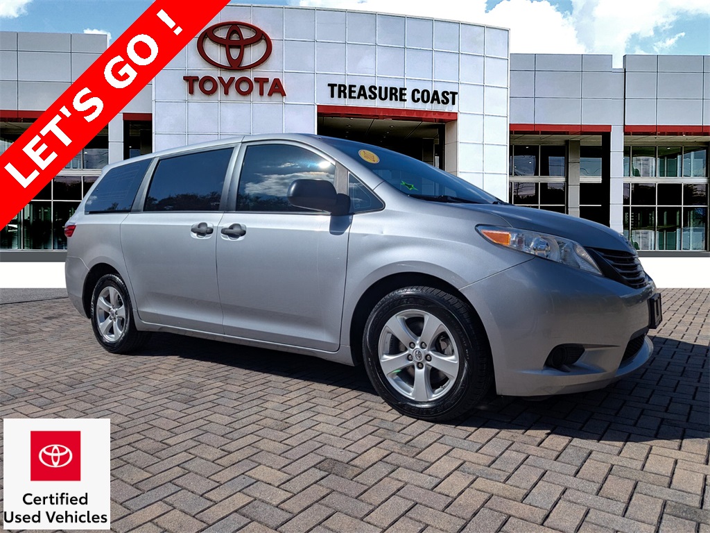 2017 Toyota Sienna L's photo
