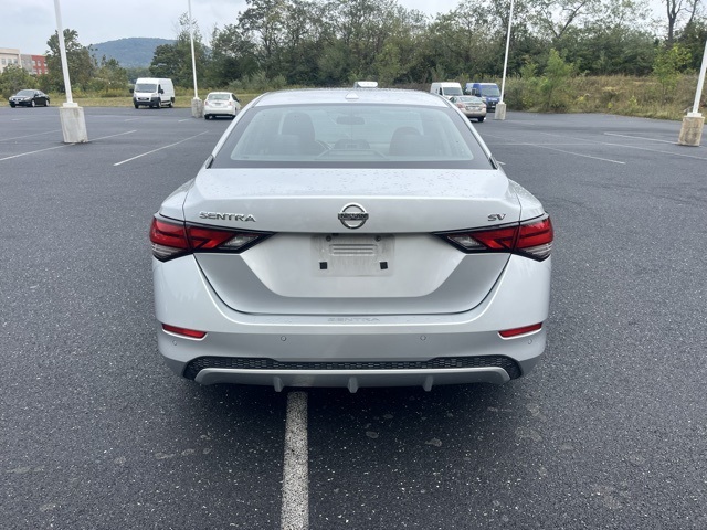2021 Nissan Sentra SV photo 6