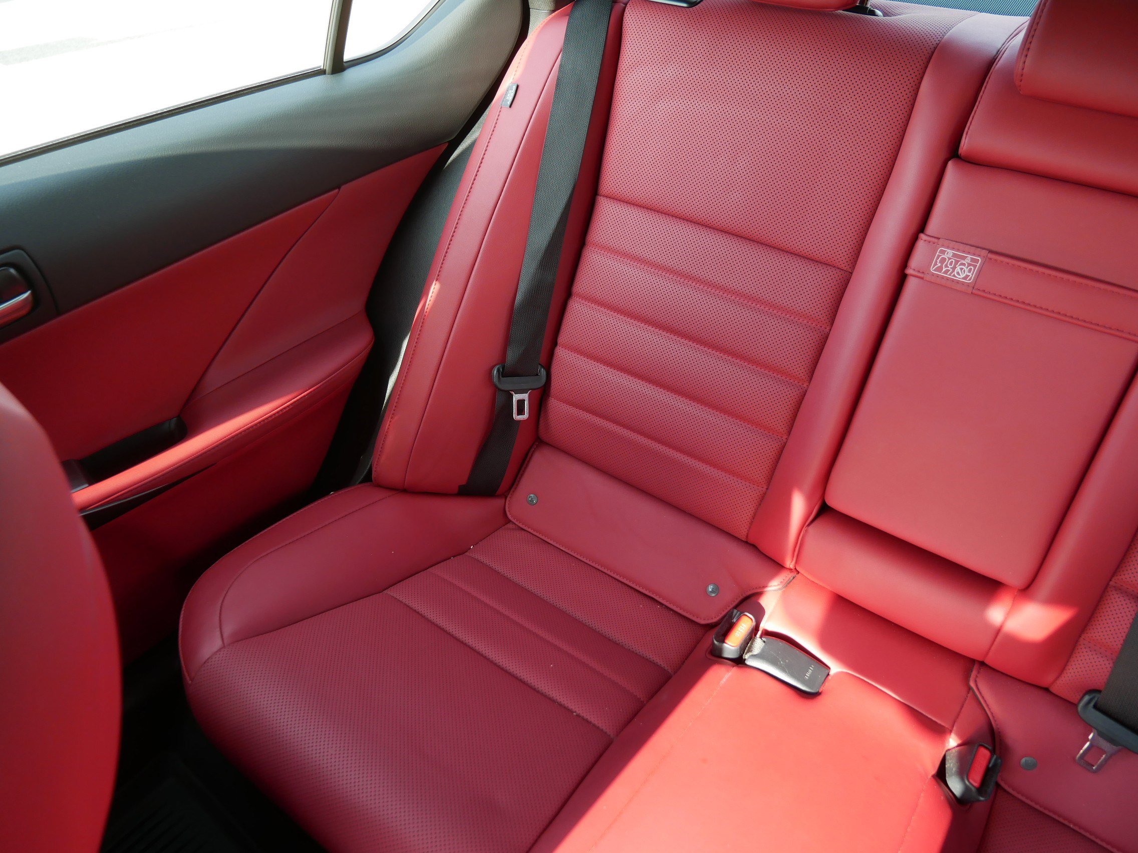 2024 Lexus IS 500 F SPORT Performance photo 12