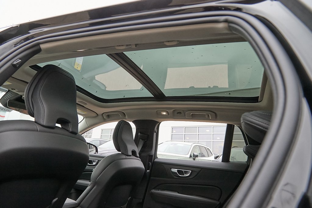 2026 VOLVO V60CC - Image 21