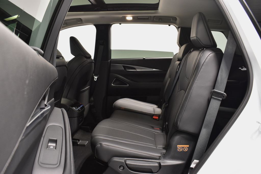 2026 Infiniti QX60 Luxe AWD photo 29
