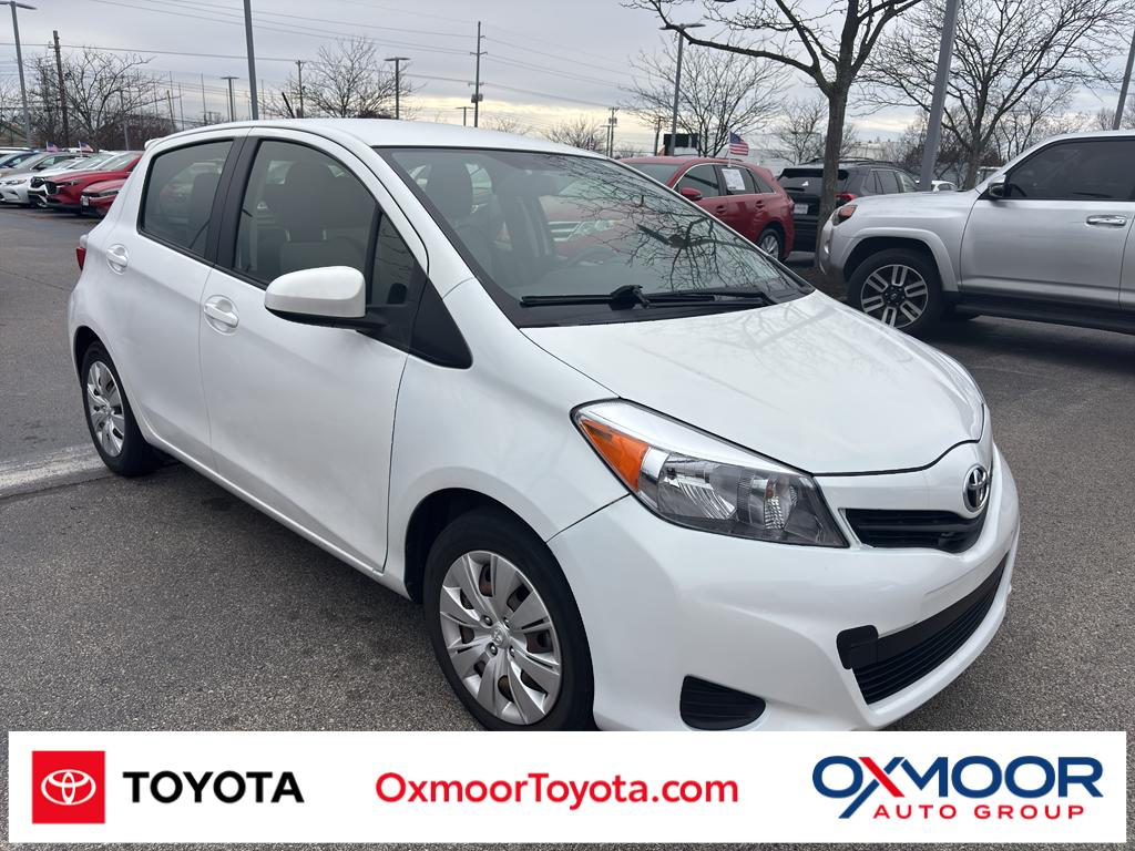 2014 Toyota Yaris LE's photo