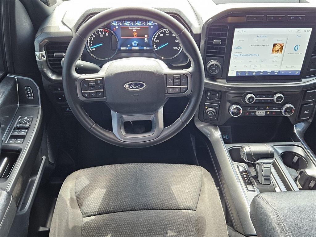 2023 Ford F-150 XLT photo 7