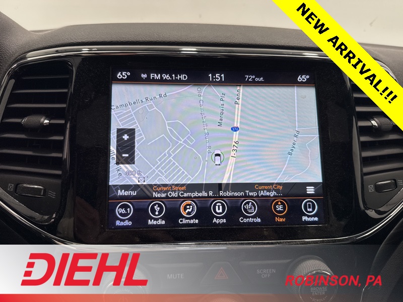 2019 Jeep Grand Cherokee Altitude photo 29