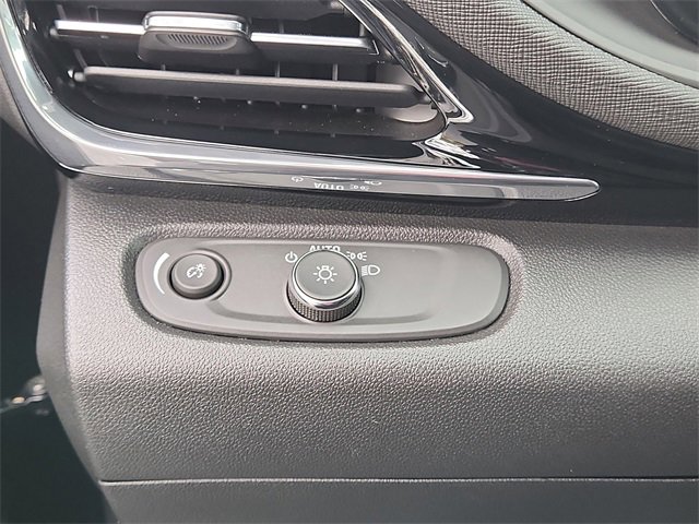 2024 Buick Envista ST photo 21