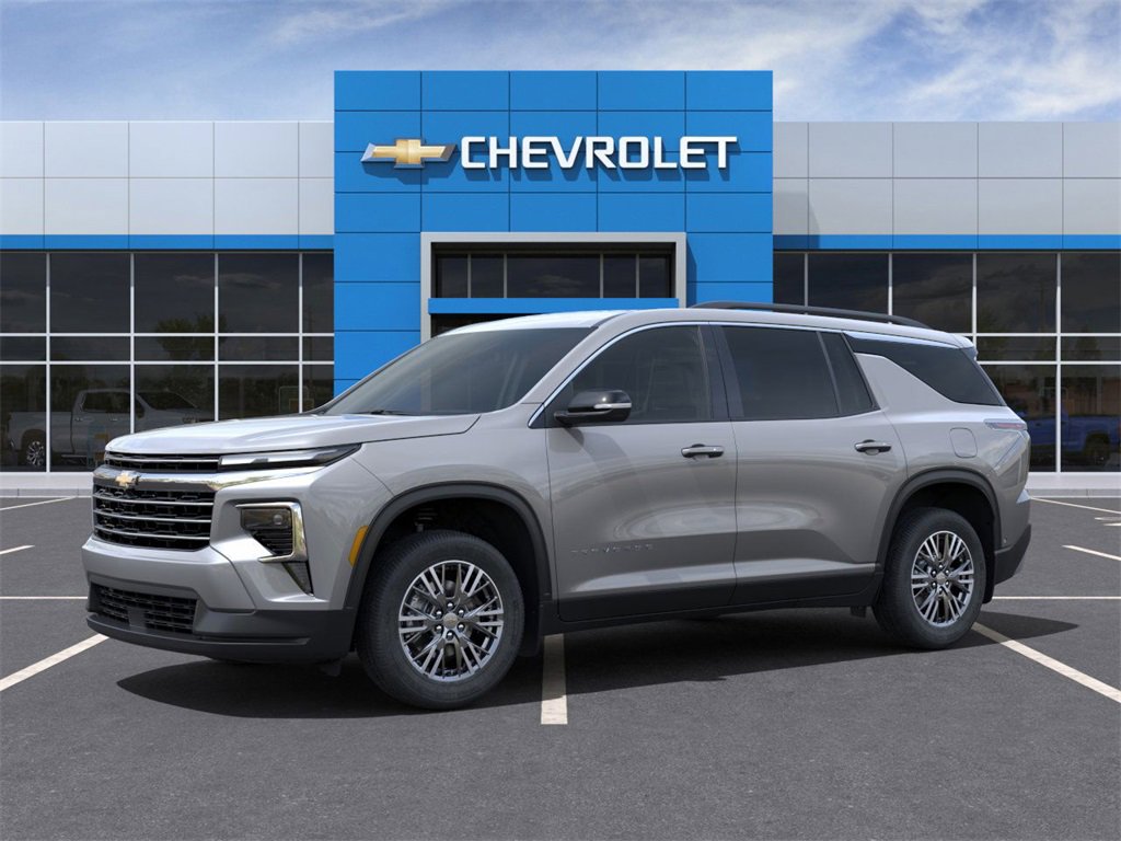 2025 Chevrolet Traverse photo 2