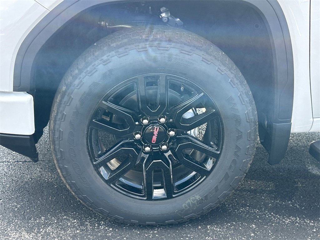 2026 GMC SIERRA - Image 10