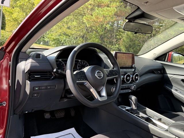 2023 Nissan Sentra SV photo 14
