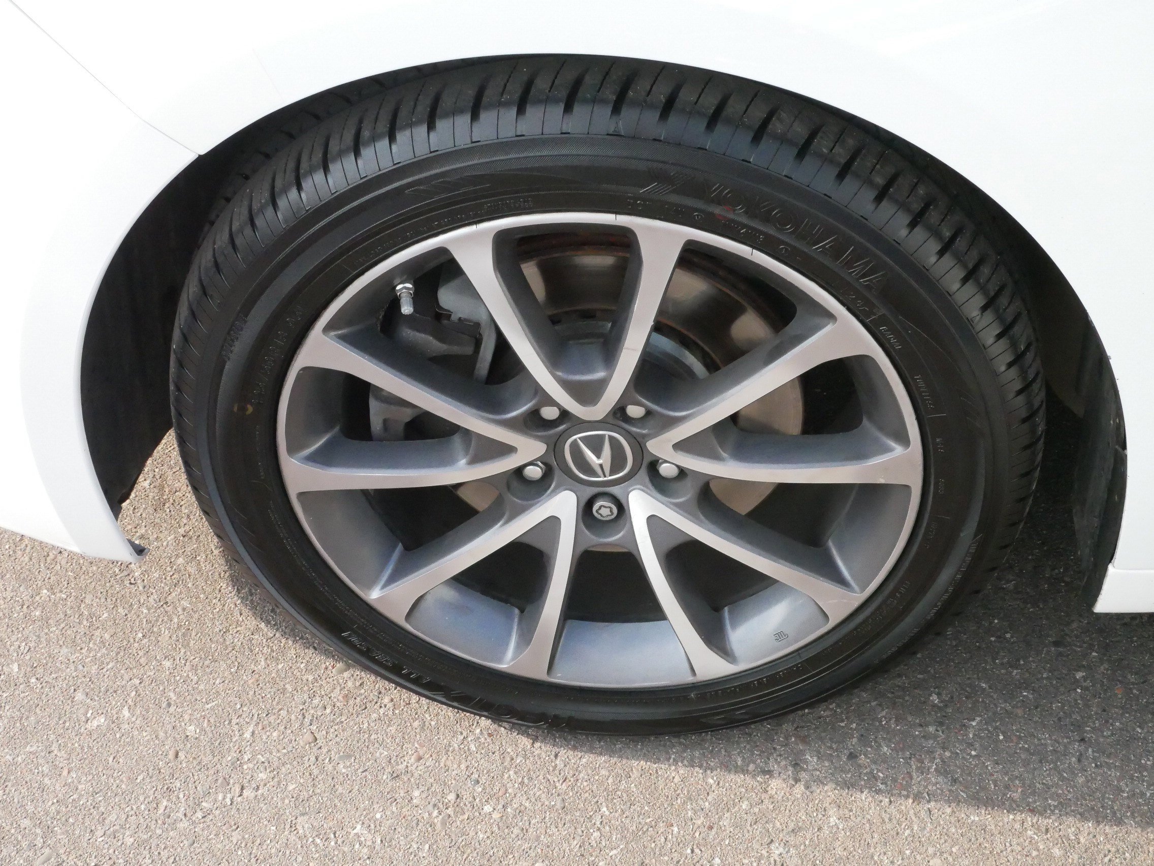 2015 Acura TLX SH-AWD Advance photo 15