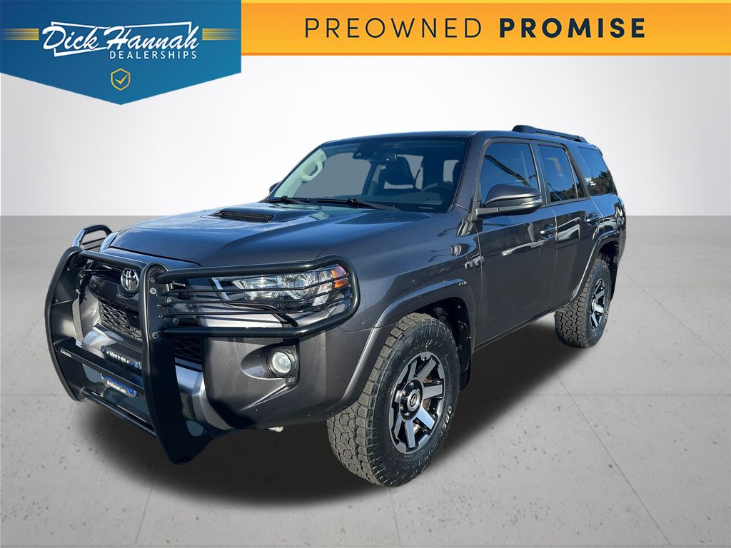 2020 Toyota 4Runner TRD Off-Road Premium's photo