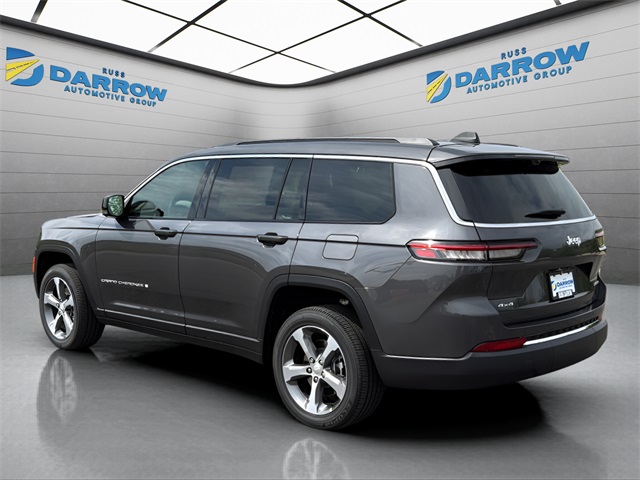 2025 Jeep Grand Cherokee Limited photo 2
