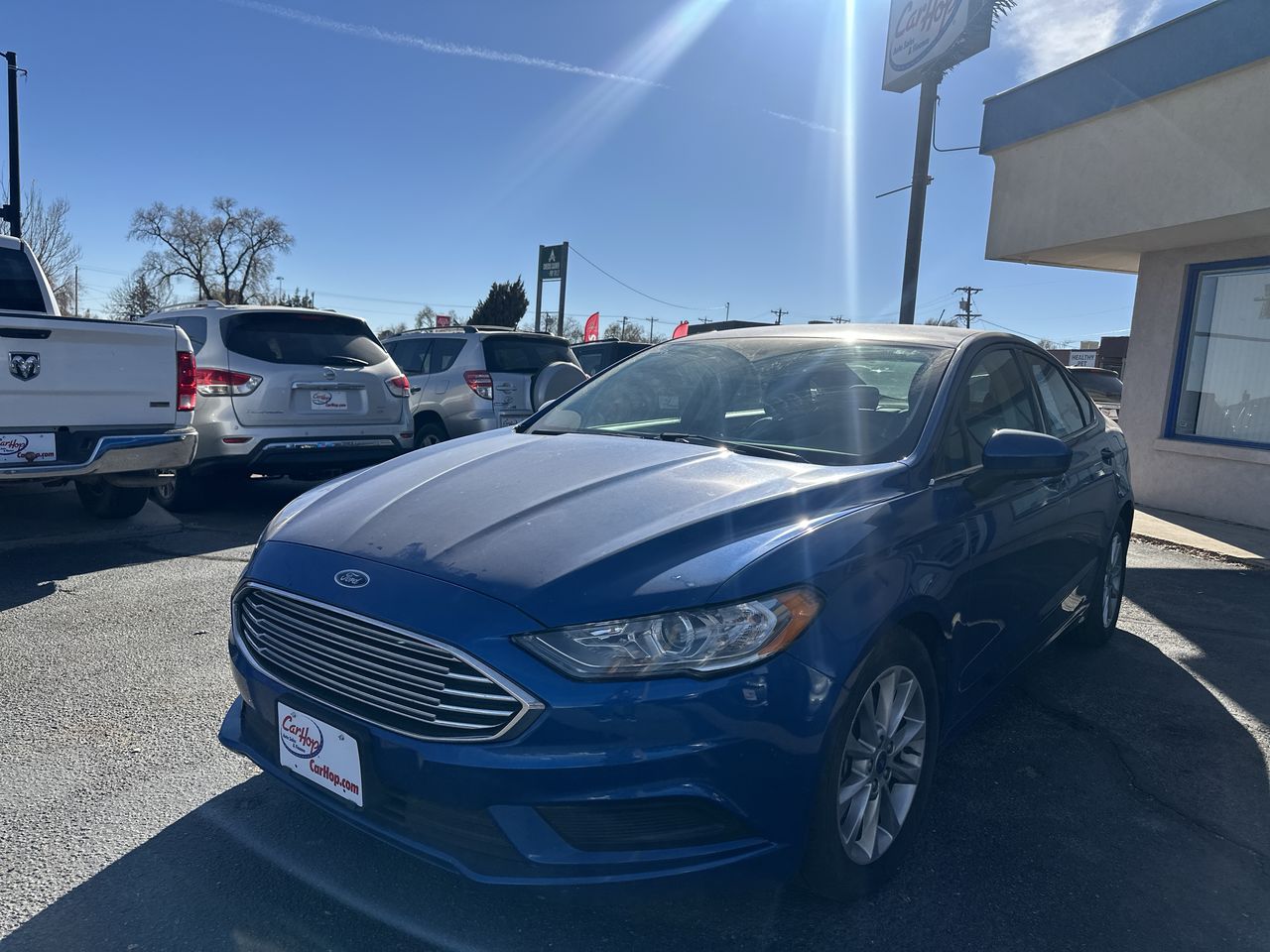 2017 Ford Fusion SE's photo