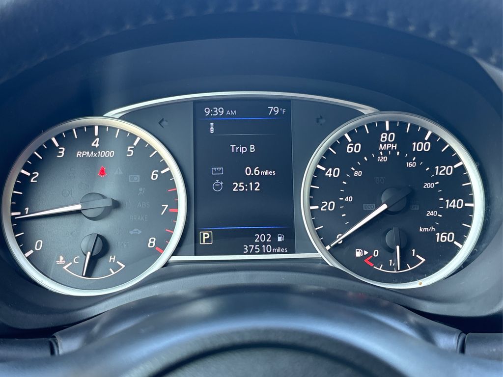 2019 Nissan Sentra SV photo 15