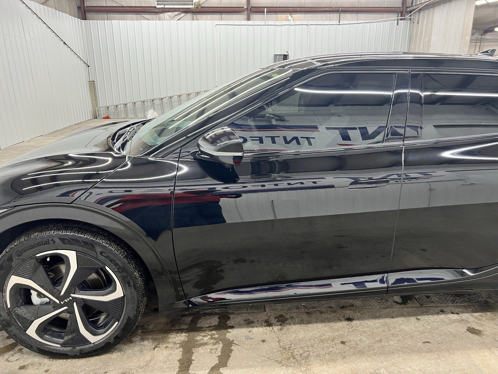 2024 Kia EV6 GT-Line photo 4