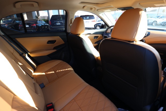 2025 Nissan Sentra SV photo 15