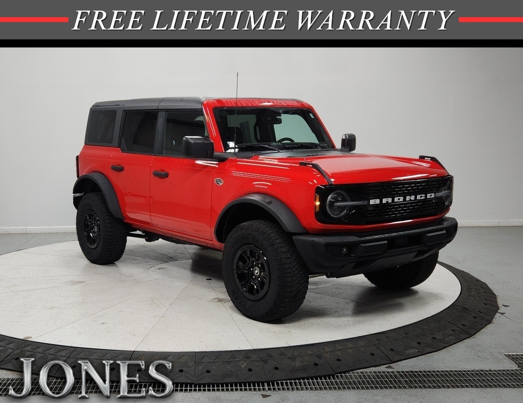 2022 Ford Bronco 4-Door Wildtrak's photo