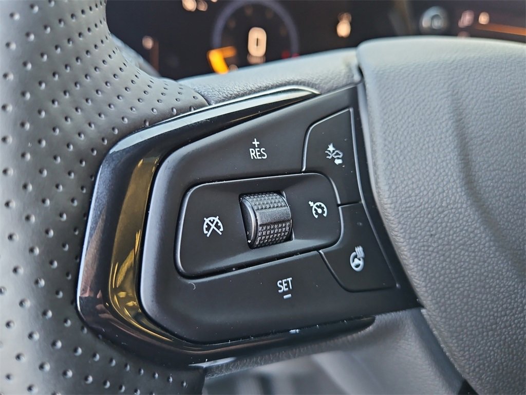 2025 Chevrolet Trax photo 32
