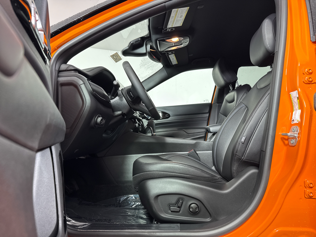 2026 Jeep Compass Limited Altitude photo 4