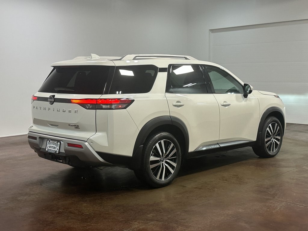 2024 Nissan Pathfinder Platinum photo 26
