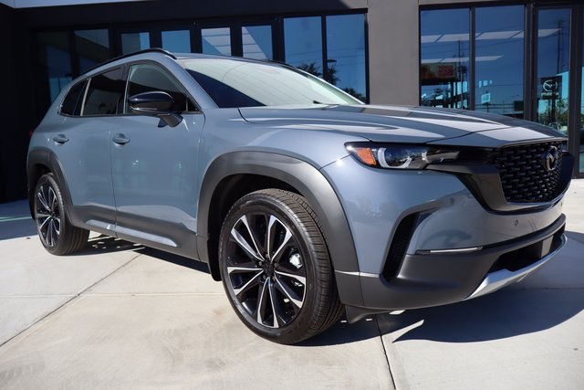 2026 Mazda CX-50 Premium Plus's photo