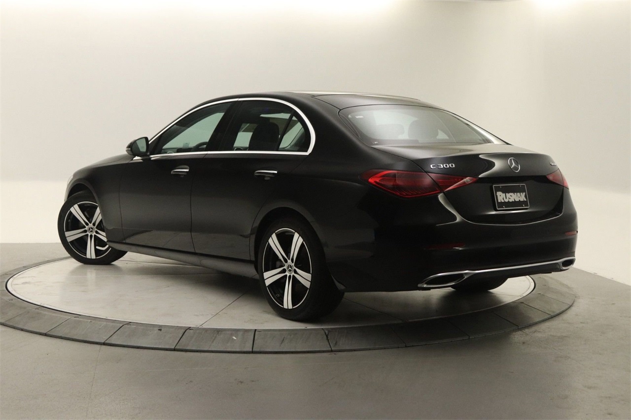 2025 Mercedes Benz C 300 4MATIC photo 2
