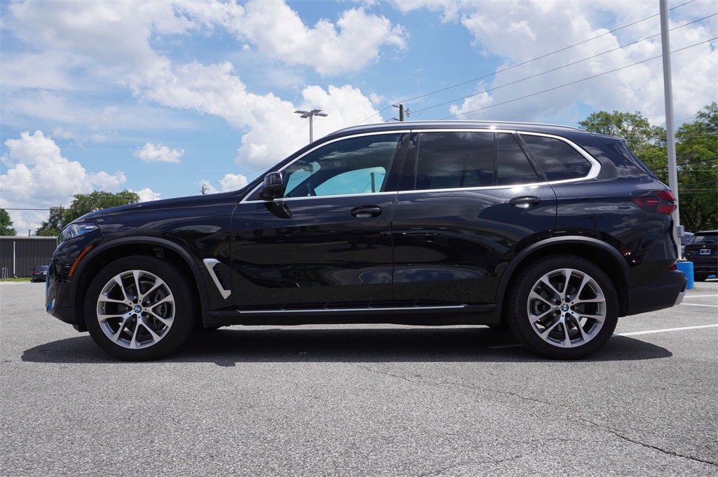 2025 Bmw X5 sDrive40i photo 2